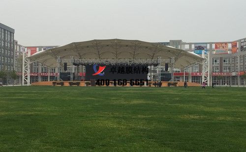 鄭州膜結(jié)構(gòu)看臺/主席臺【鄭州市信息技術(shù)學校等】設(shè)計施工案例