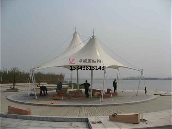 內(nèi)江<font color='red'>張拉膜結(jié)構(gòu)</font>專(zhuān)業(yè)生產(chǎn)【生產(chǎn)廠家】