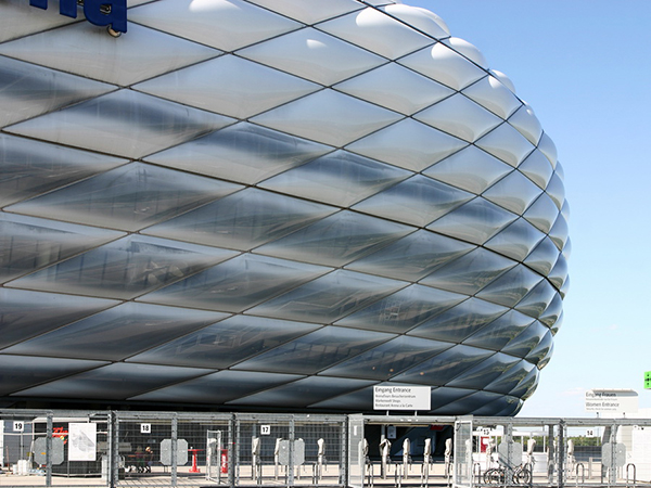 ETFE膜結(jié)構(gòu)出現(xiàn)撕裂怎么辦？