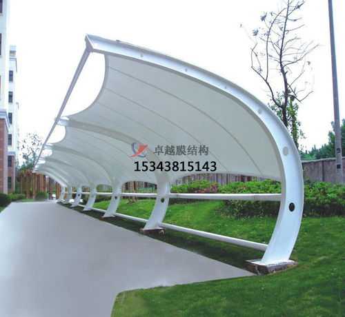 <font color='red'>膜結(jié)構(gòu)車棚</font>一平方要多少錢？