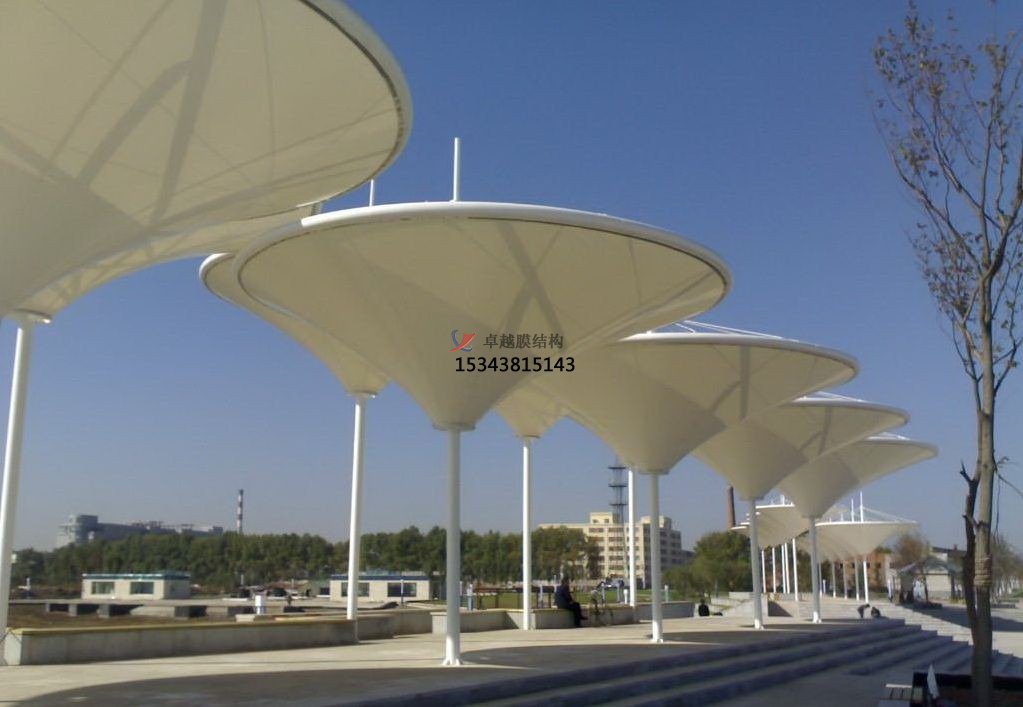 景觀膜結(jié)構(gòu)出現(xiàn)以下問題，這正常么？