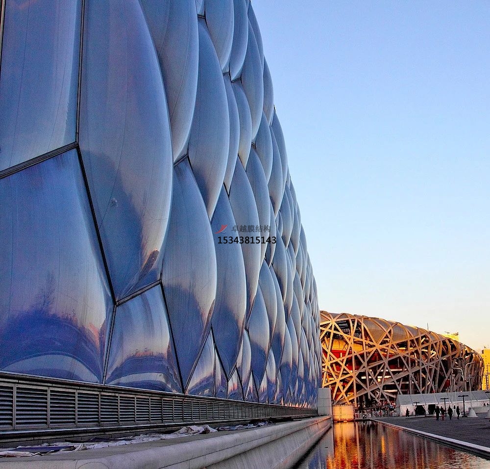 膜結構立面，讓建筑更柔軟！