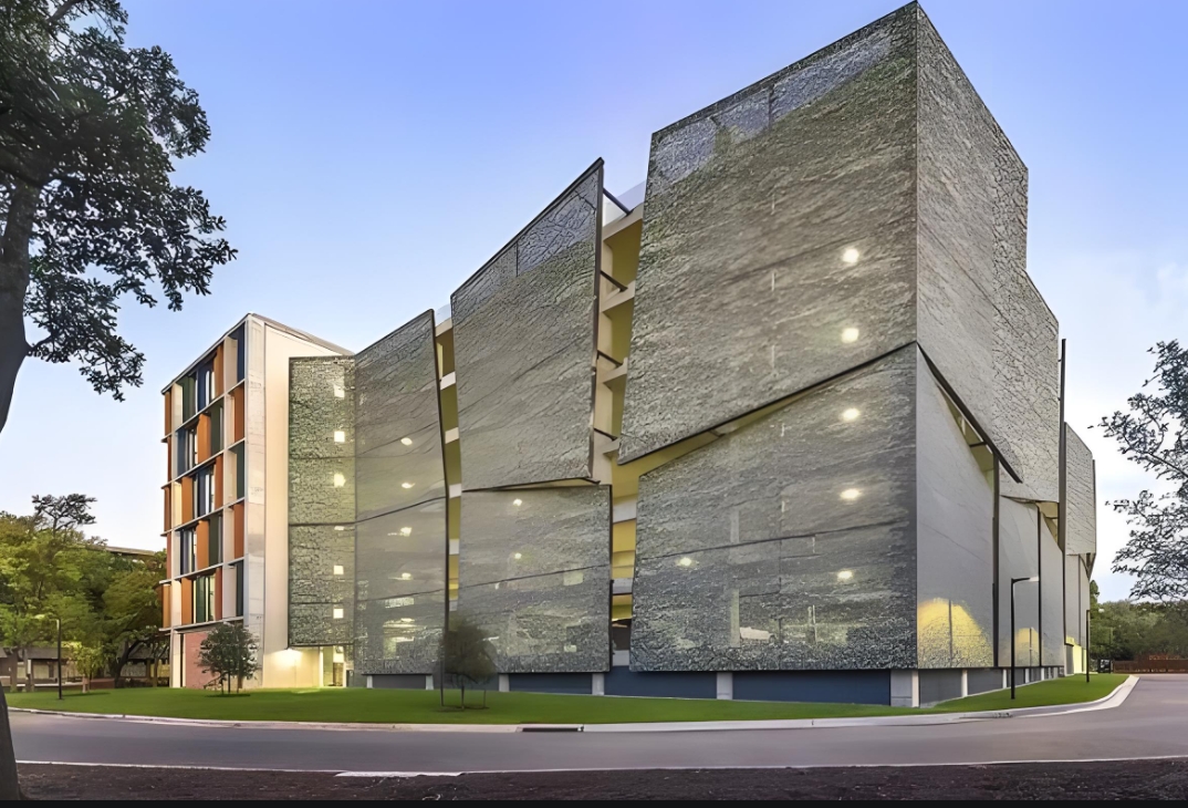 索膜結(jié)構(gòu)安裝工程什么樣？