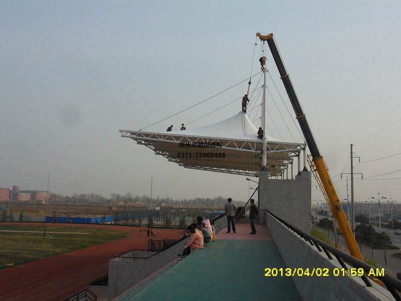 膜結(jié)構(gòu)出入口是如何安裝的？